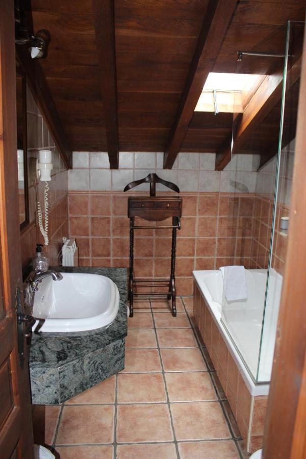 Bed and Breakfast La Venta De Quijas Exteriér fotografie