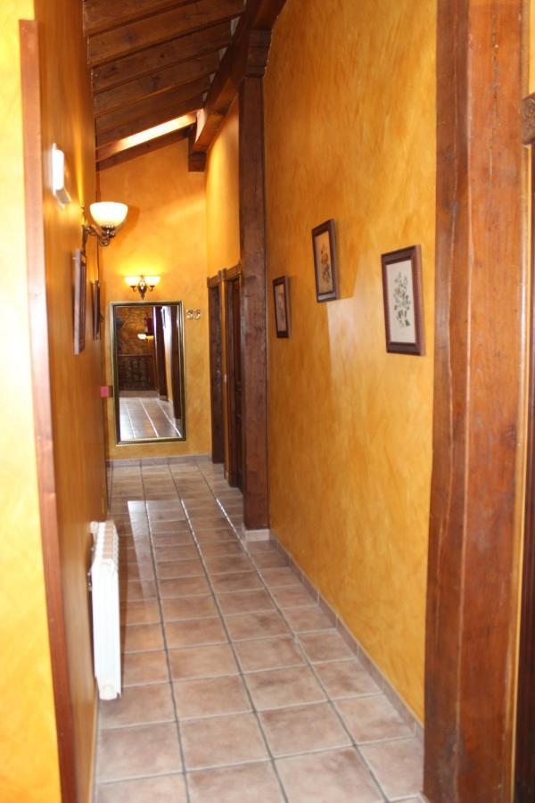 Bed and Breakfast La Venta De Quijas Exteriér fotografie