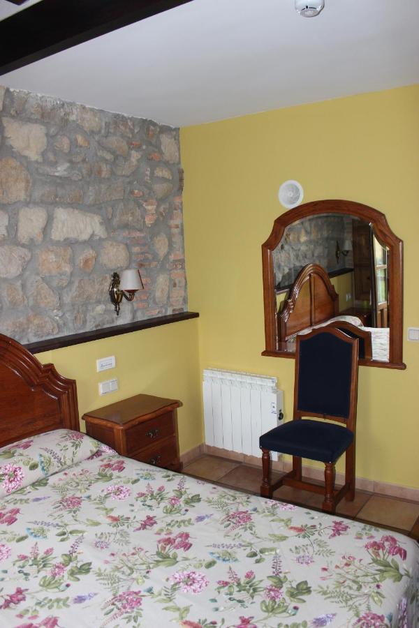Bed and Breakfast La Venta De Quijas Exteriér fotografie